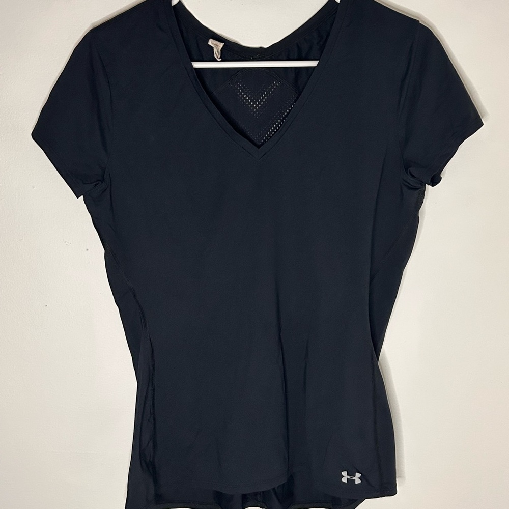 Under Armour Women's Black V-Neck Top